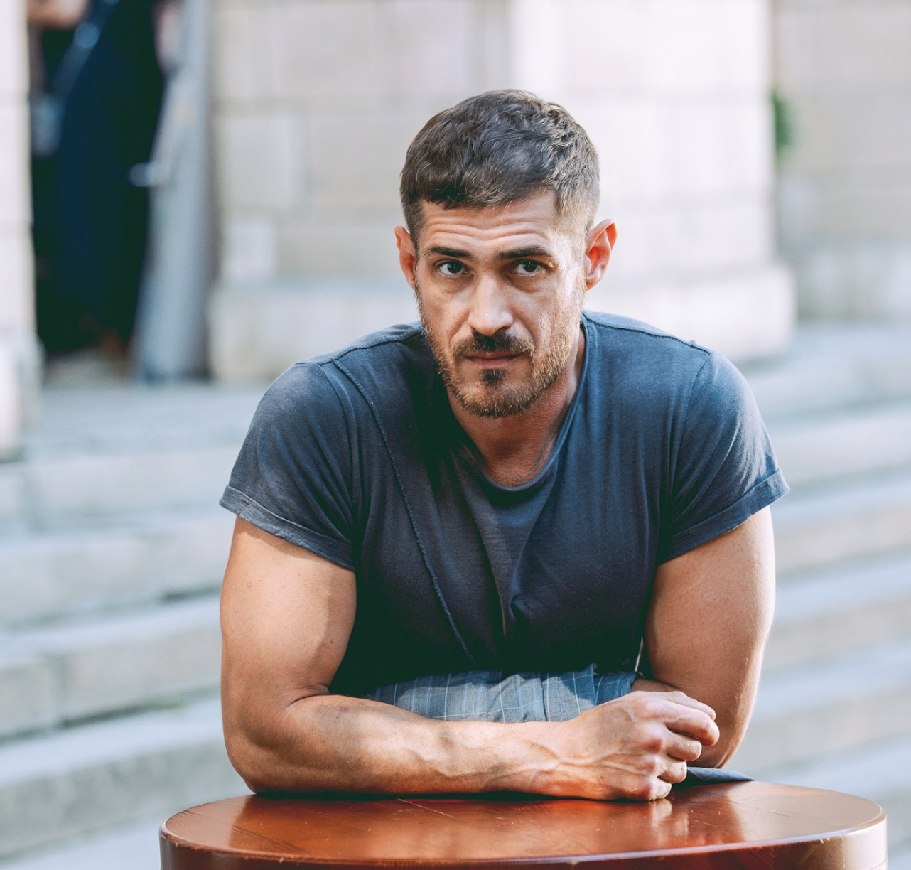 Від Цимбалюка до Пустовіт: всі зірки, яких можна побачити у детективі "Розтин покаже"